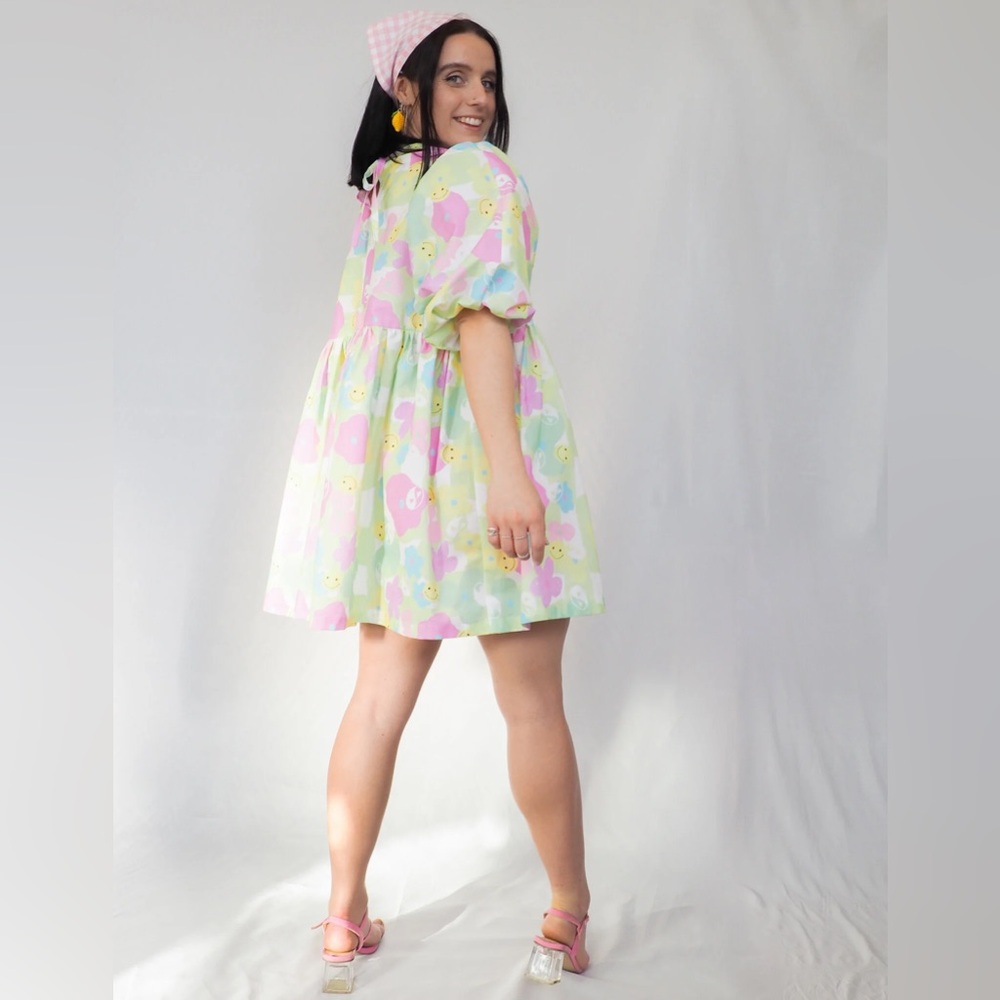 Megan Crosby Olive Mini Dress Multicolor smiley face pattern - Picture 1 of 15